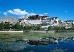 小资们最爱的国内十大春游地，三八节出游首选指南